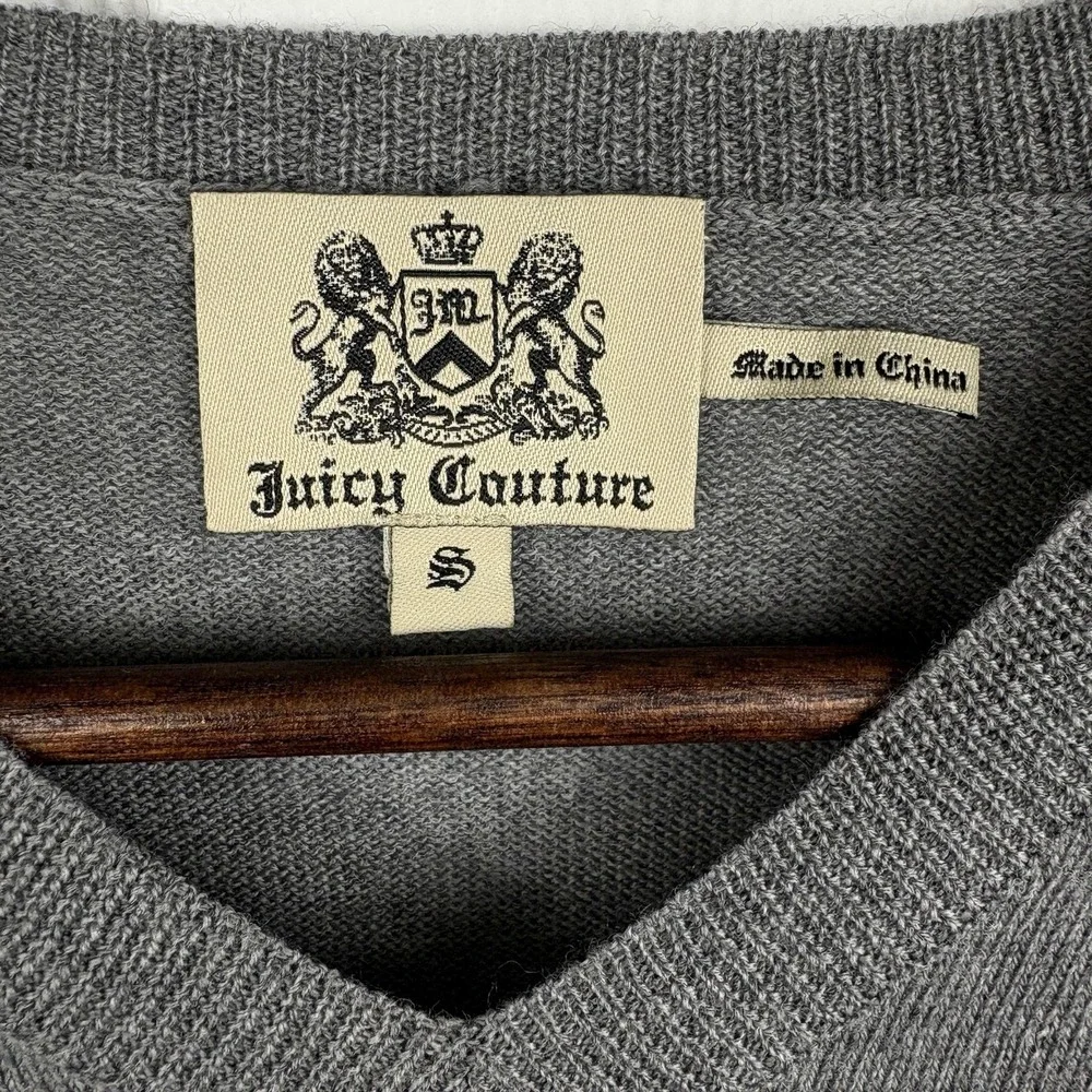 Juicy Couture Sweater Mens Small Gray Ombre V-Neck Long Sleeve Pullover‎ Knit